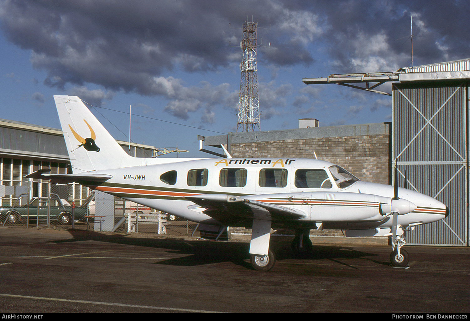 Aircraft Photo of VH-JWH | Piper PA-31-310 Navajo B | Arnhem Air Charter | AirHistory.net #211129