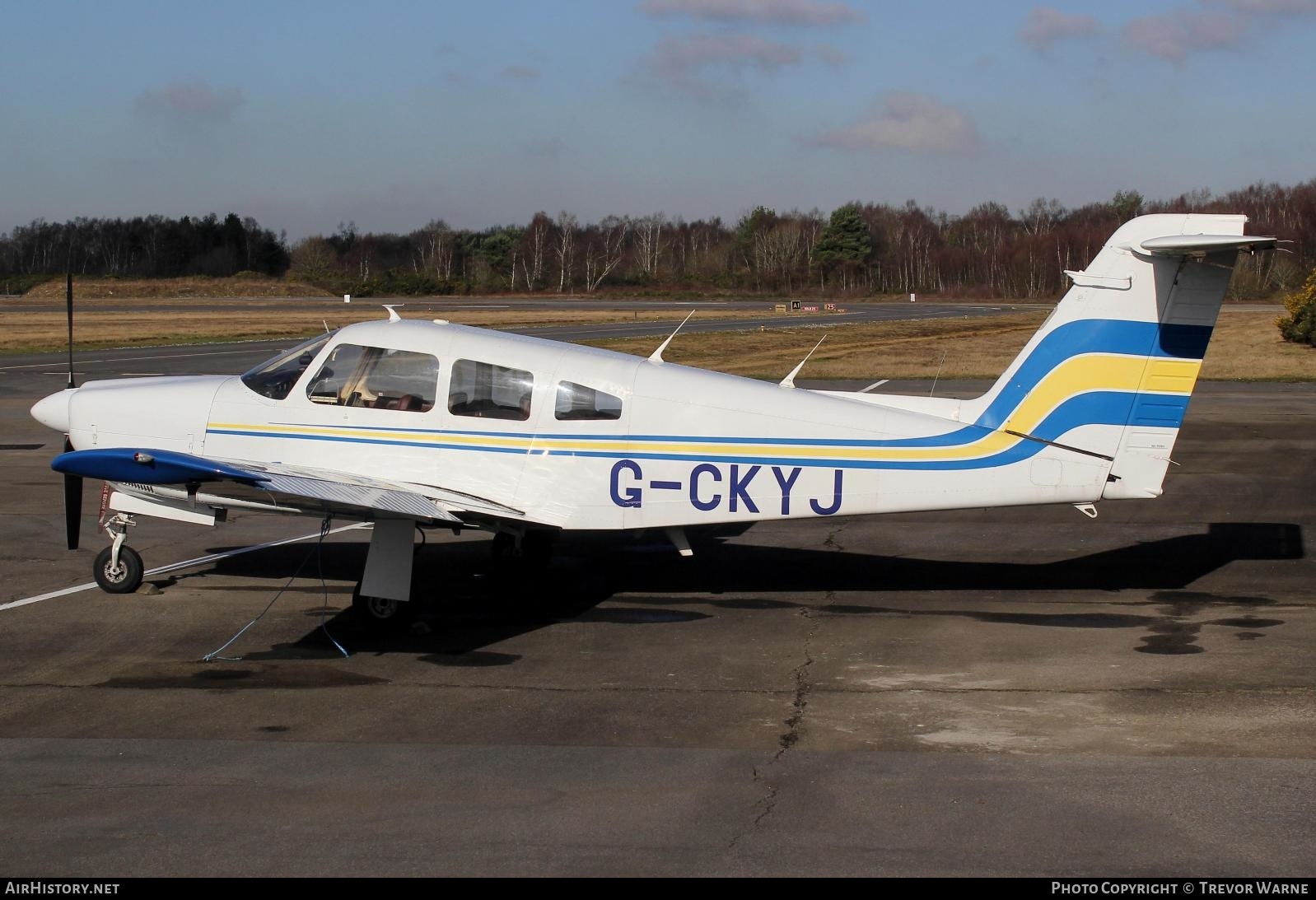 Aircraft Photo of G-CKYJ | Piper PA-28RT-201 Arrow IV | AirHistory.net #211204