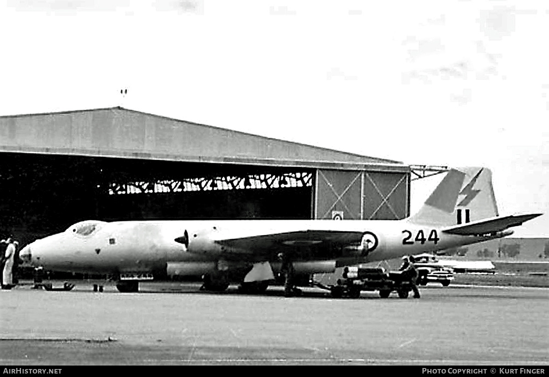 Aircraft Photo of A84-244 | English Electric Canberra Mk20 | Australia - Air Force | AirHistory.net #211280