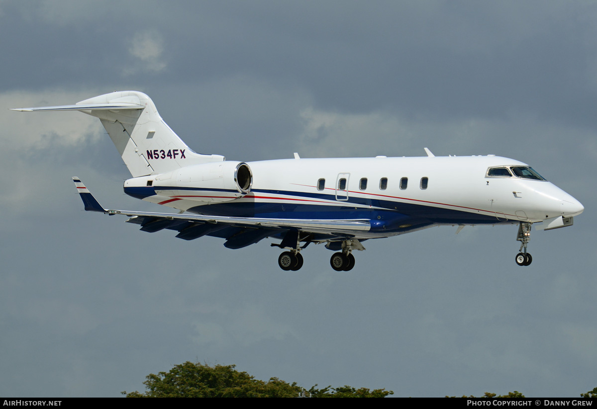 Aircraft Photo of N534FX | Bombardier Challenger 300 (BD-100-1A10) | AirHistory.net #211364