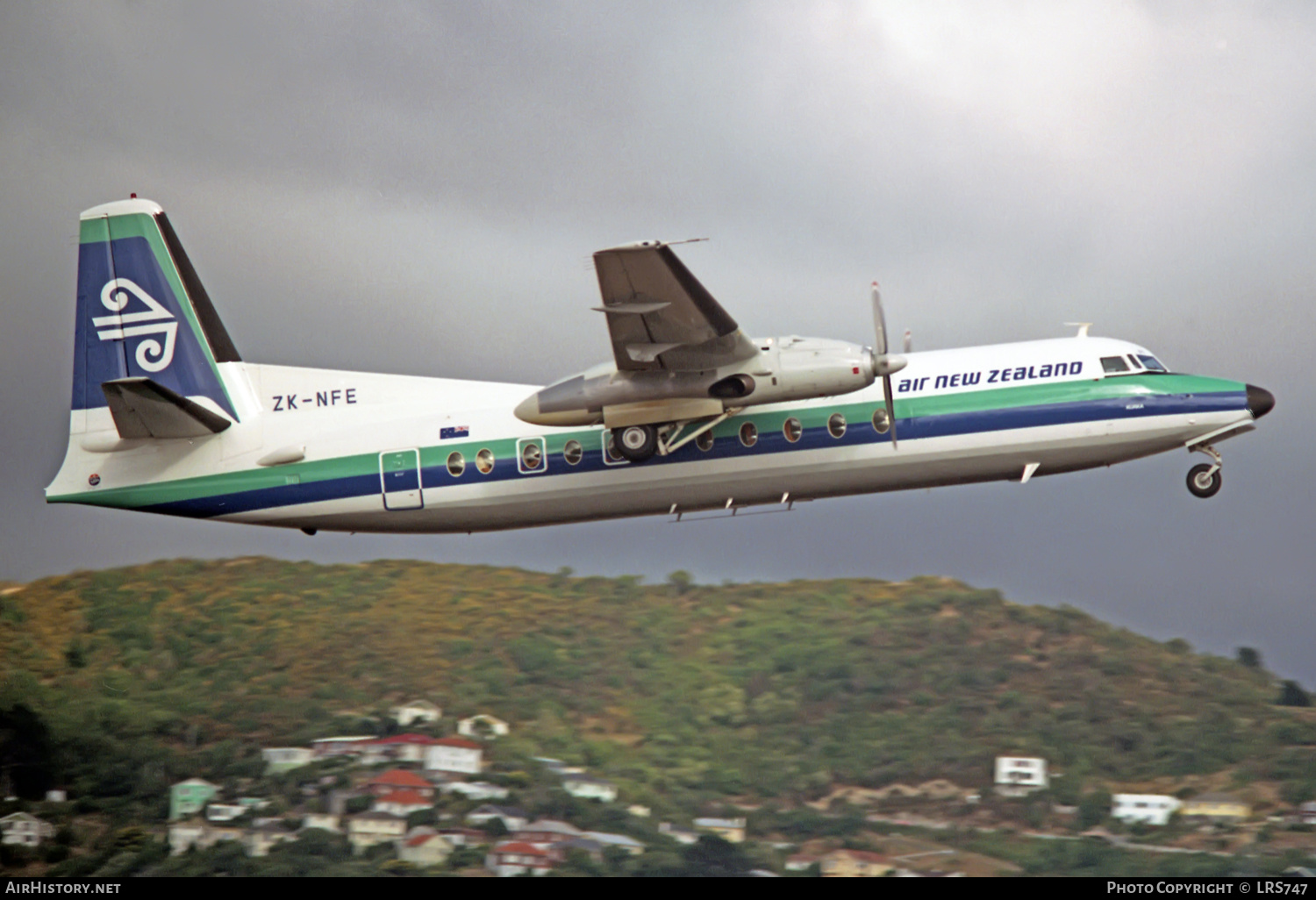Aircraft Photo of ZK-NFE | Fokker F27-500F Friendship | Air New Zealand | AirHistory.net #211402