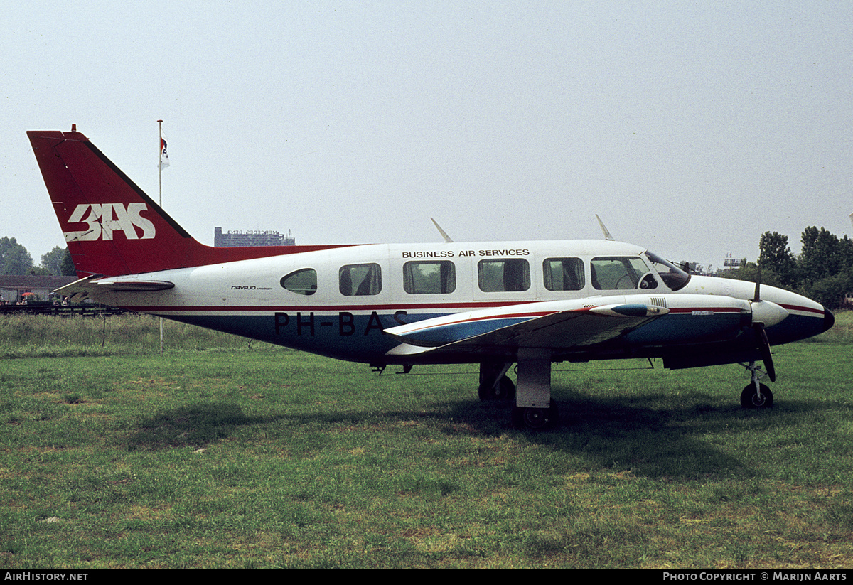 Aircraft Photo of PH-BAS | Piper PA-31-350 Navajo Chieftain | Business Air Services - BAS | AirHistory.net #211427