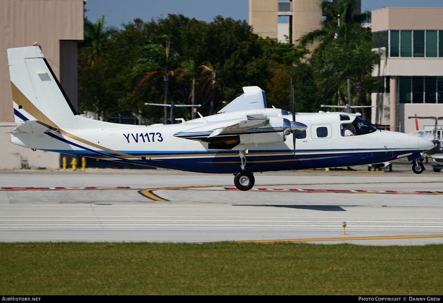 Aircraft Photo of YV1173 | Gulfstream Aerospace 690D Jetprop 900 | AirHistory.net #211484