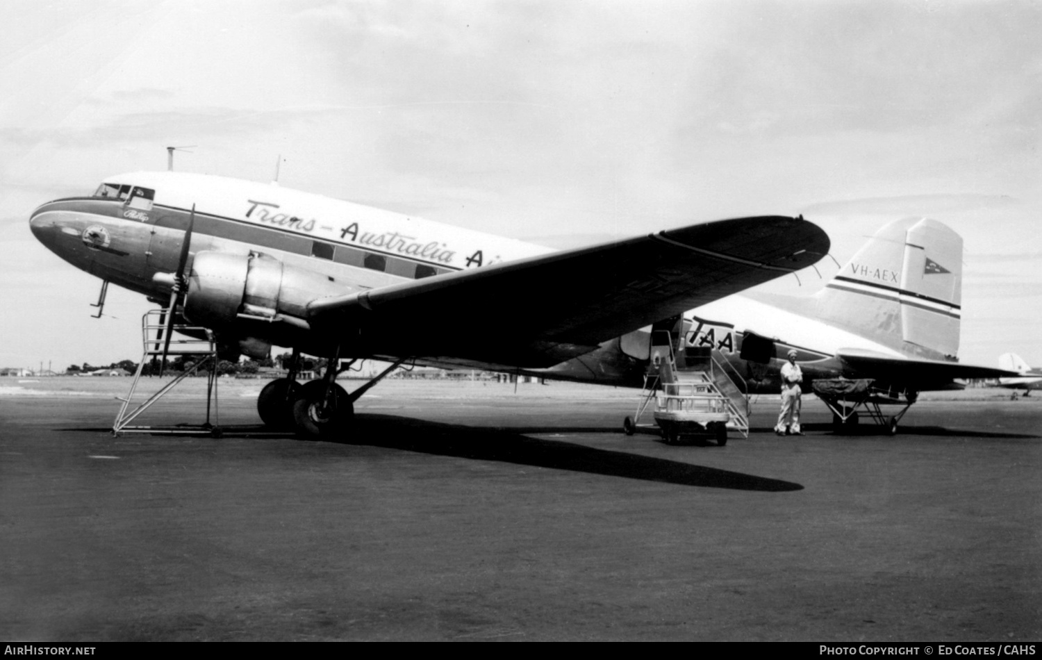 Aircraft Photo of VH-AEX | Douglas DC-3(C) | Trans-Australia Airlines - TAA | AirHistory.net #211612