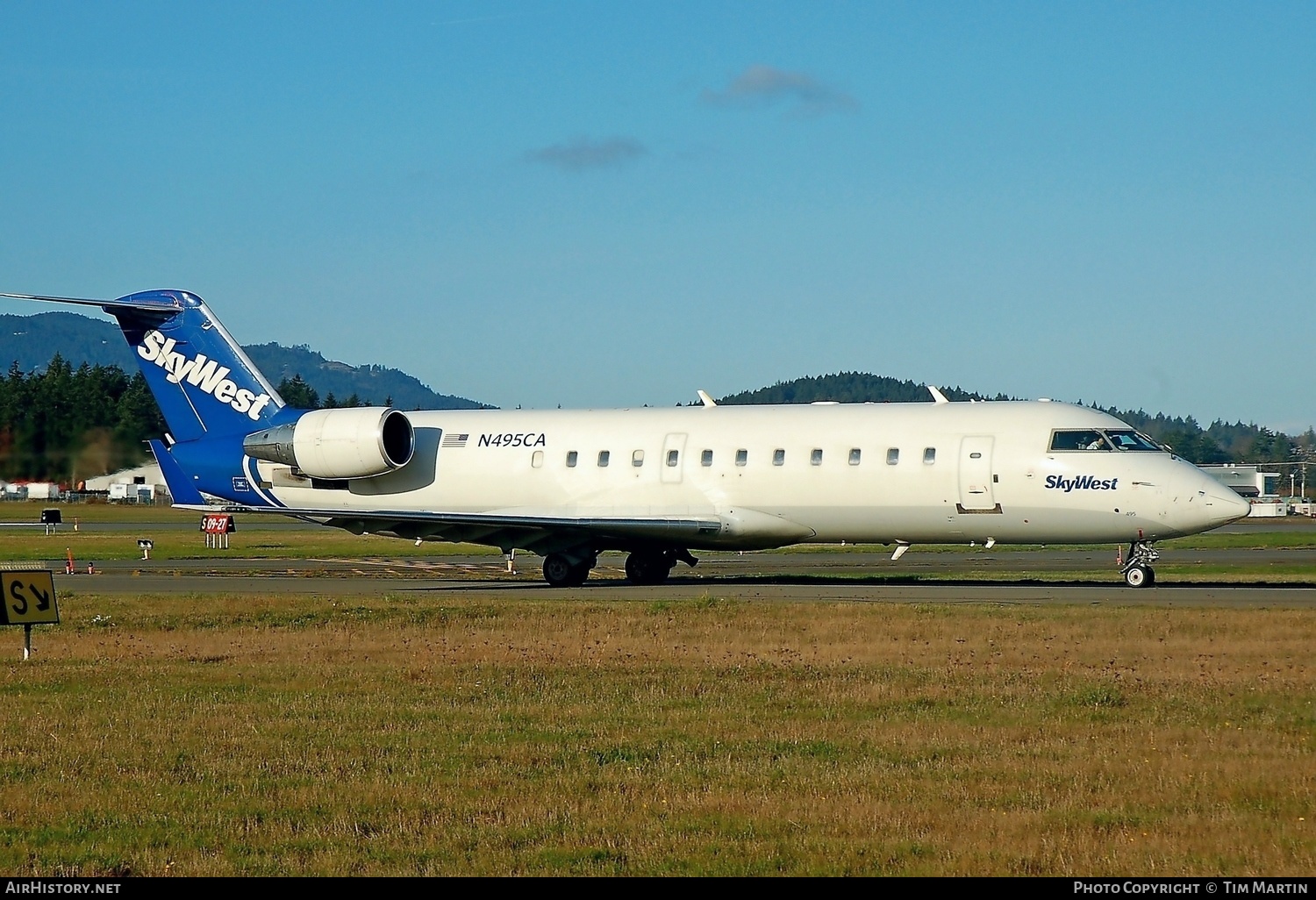 Aircraft Photo of N495CA | Bombardier CRJ-200LR (CL-600-2B19) | SkyWest Airlines | AirHistory.net #211664