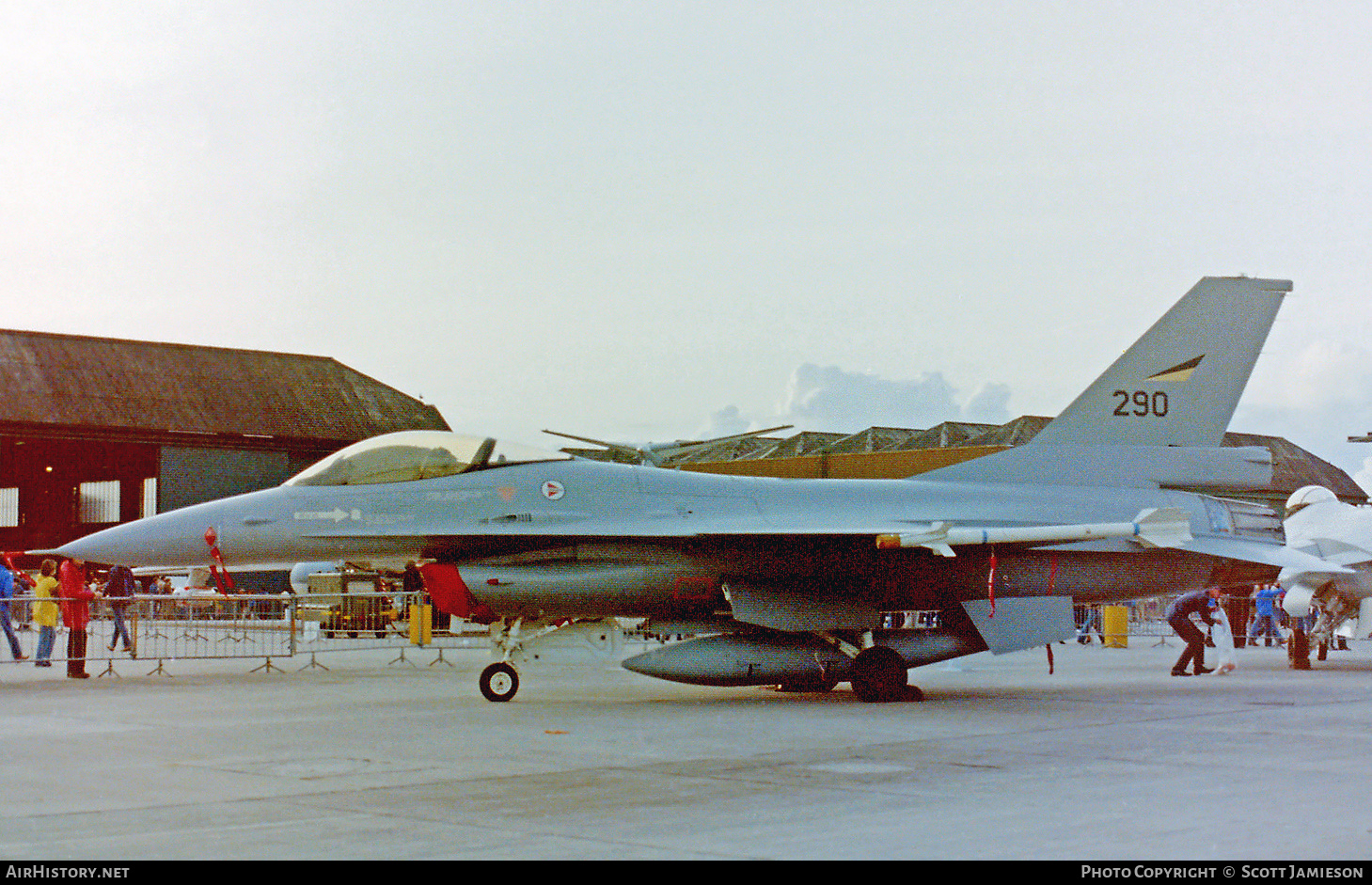 Aircraft Photo of 290 | General Dynamics F-16A Fighting Falcon | Norway - Air Force | AirHistory.net #211679