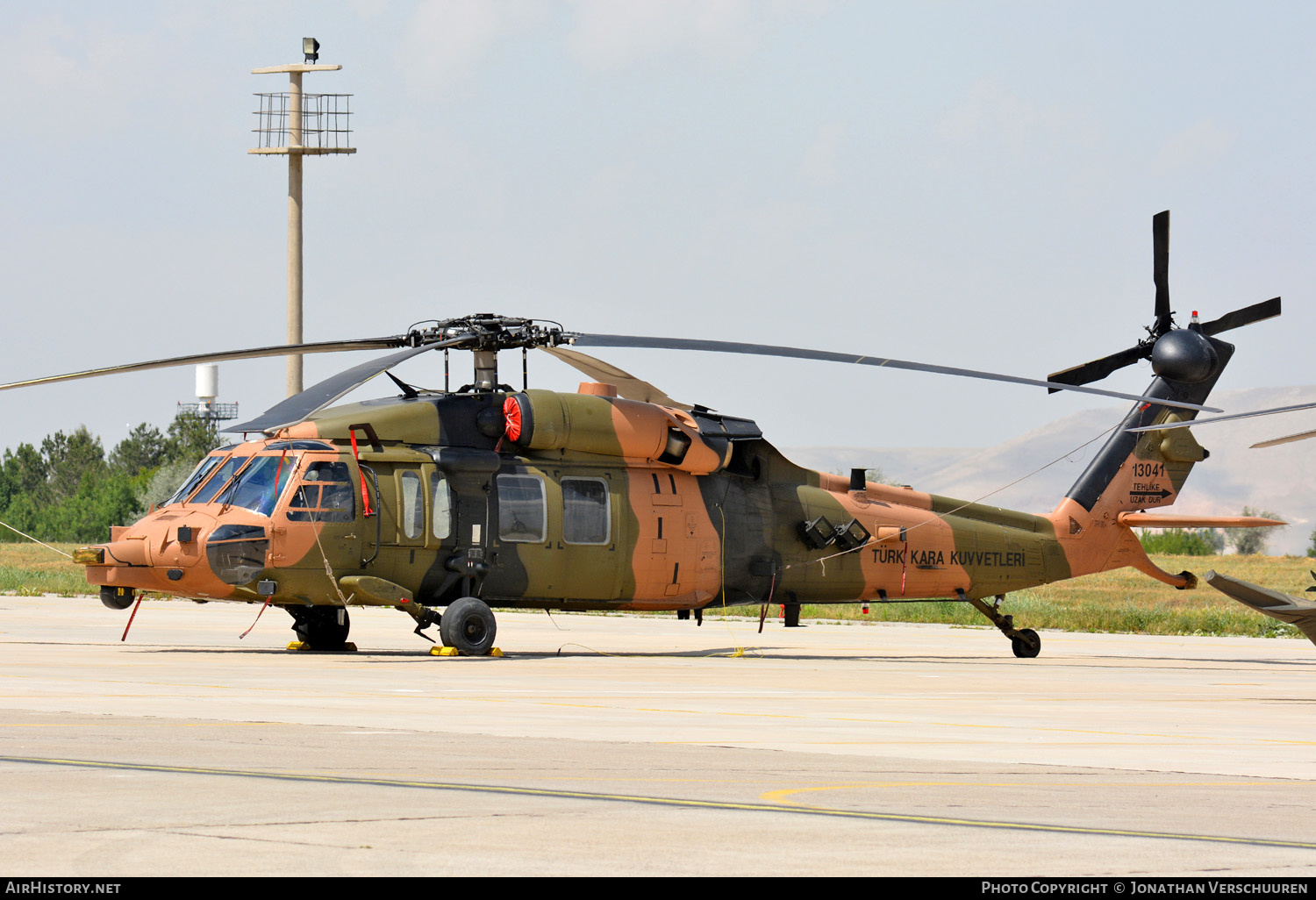Aircraft Photo of 13041 | Sikorsky S-70A-28 | Turkey - Army | AirHistory.net #211688