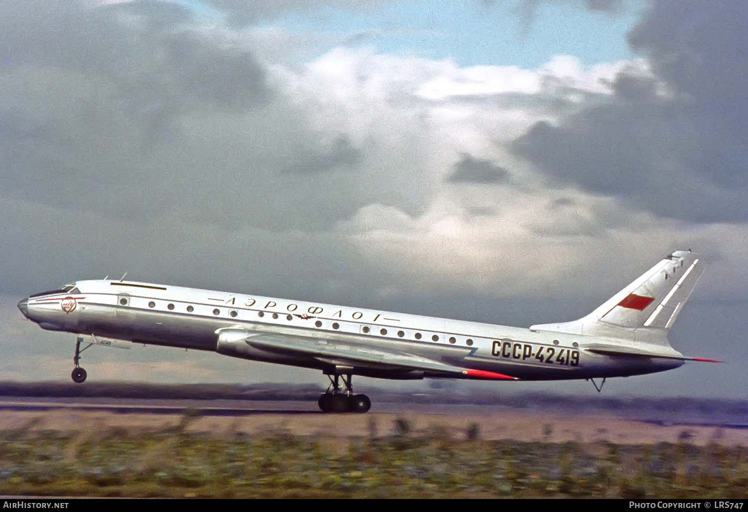 Aircraft Photo of CCCP-42419 | Tupolev Tu-104 | Aeroflot | AirHistory.net #211735