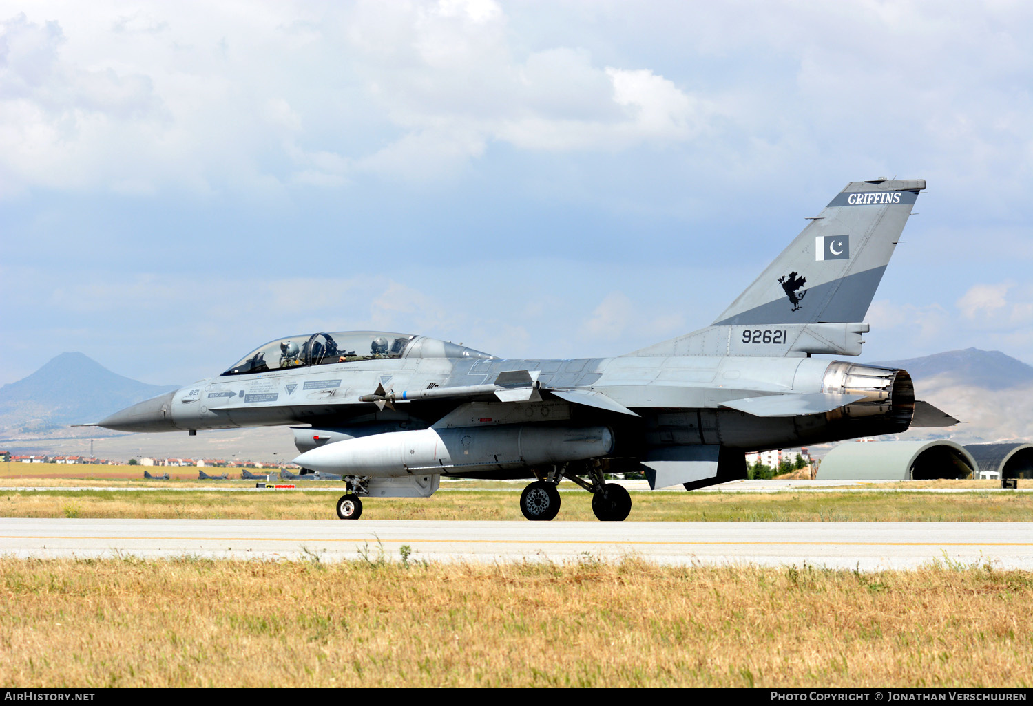 Aircraft Photo of 92621 | General Dynamics F-16BM Fighting Falcon | Pakistan - Air Force | AirHistory.net #211778