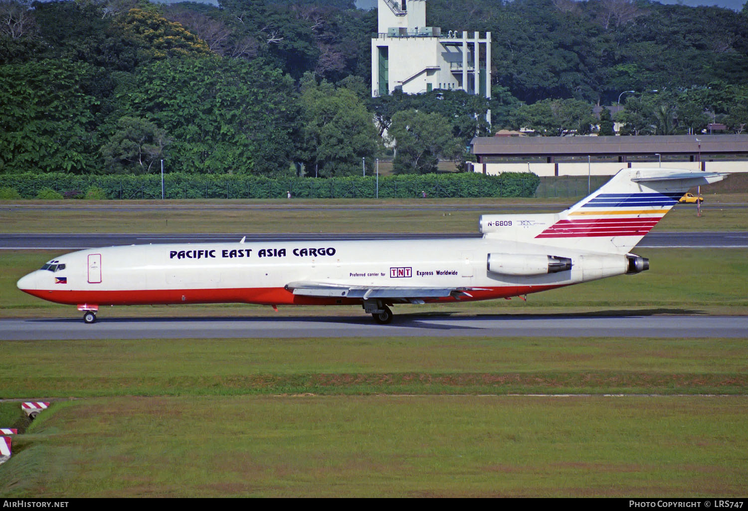 Aircraft Photo of N6809 | Boeing 727-223(F) | Pacific East Asia Cargo | AirHistory.net #211815