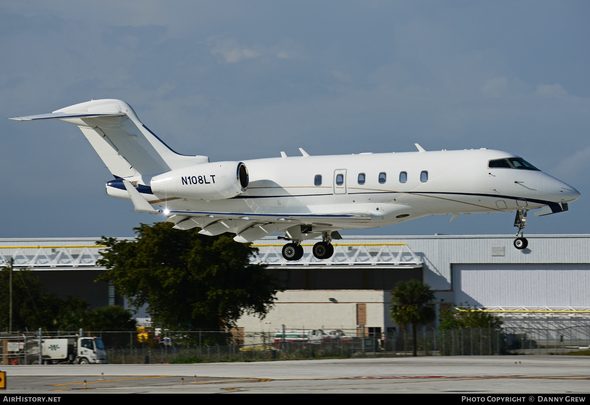 Aircraft Photo of N108LT | Bombardier Challenger 300 (BD-100-1A10) | AirHistory.net #211828