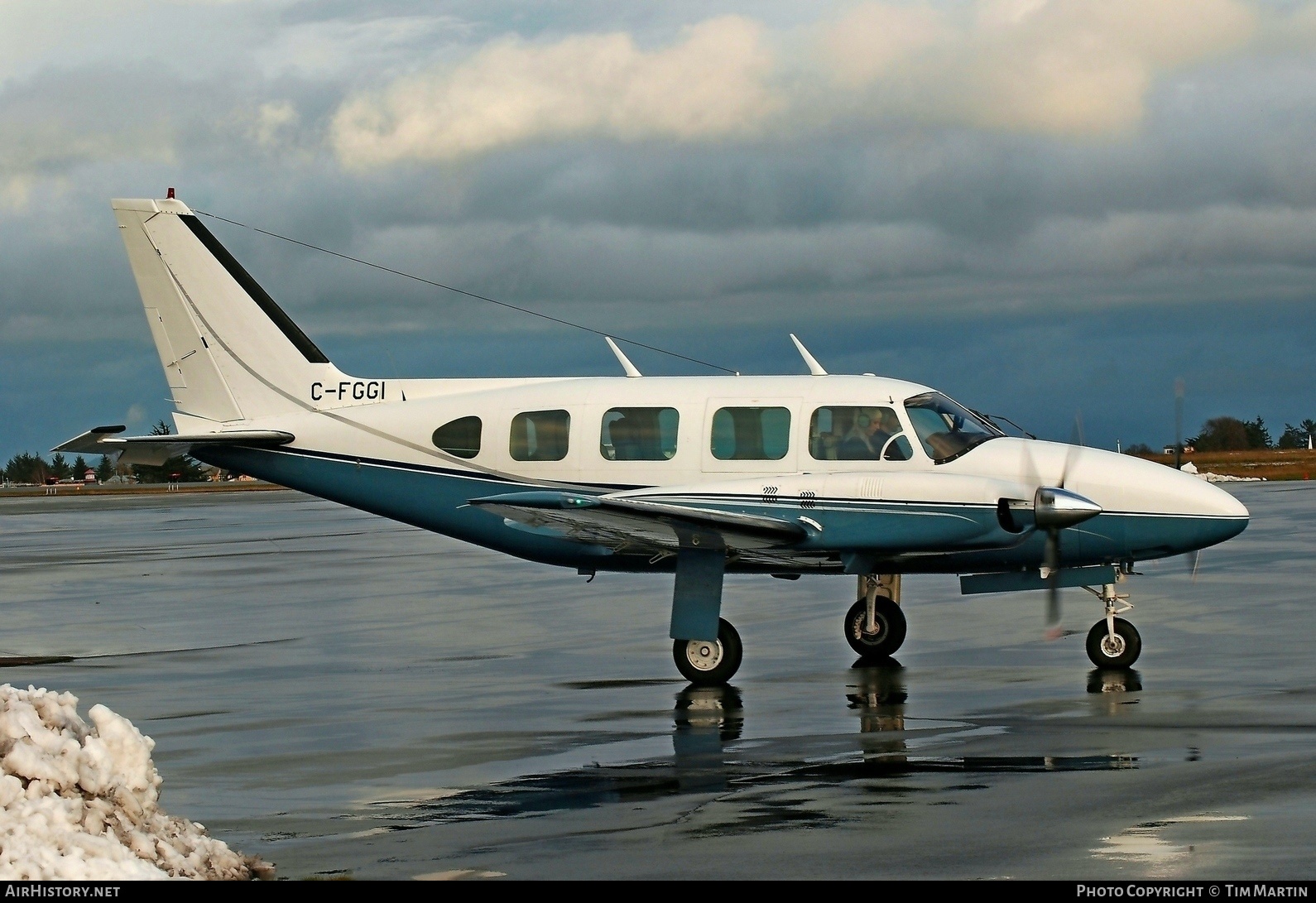 Aircraft Photo of C-FGGI | Piper PA-31 Navajo | AirHistory.net #211830