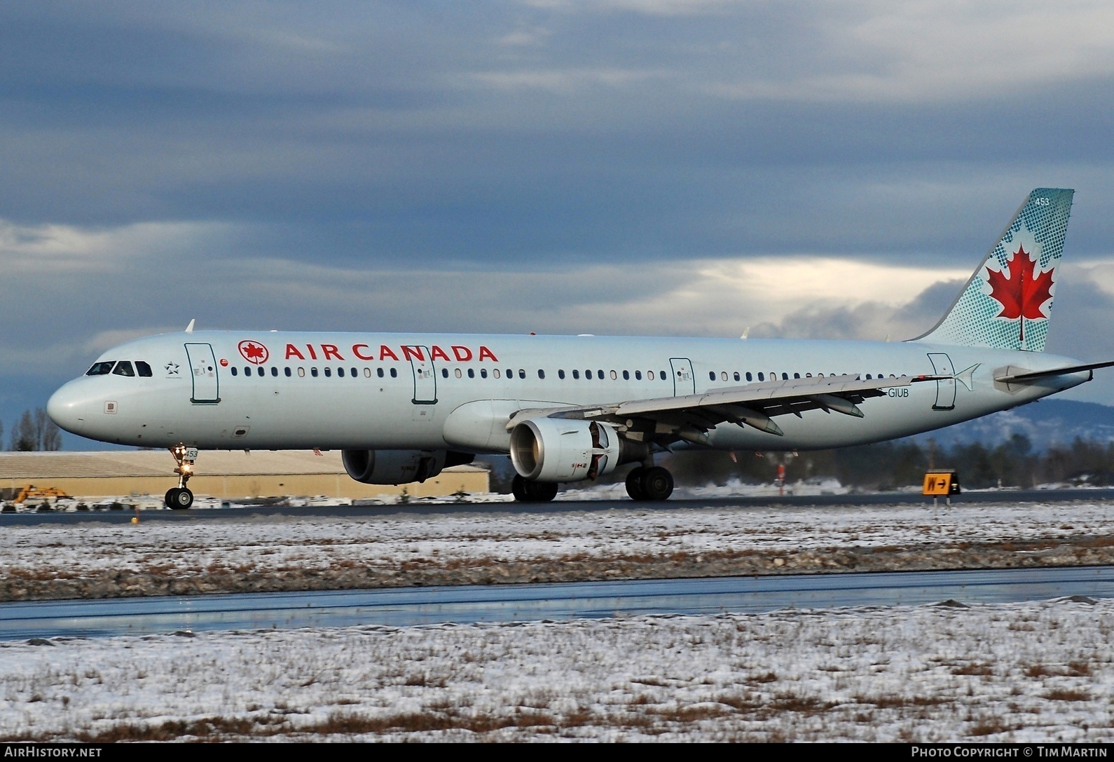 Aircraft Photo of C-GIUB | Airbus A321-211 | Air Canada | AirHistory.net #211948