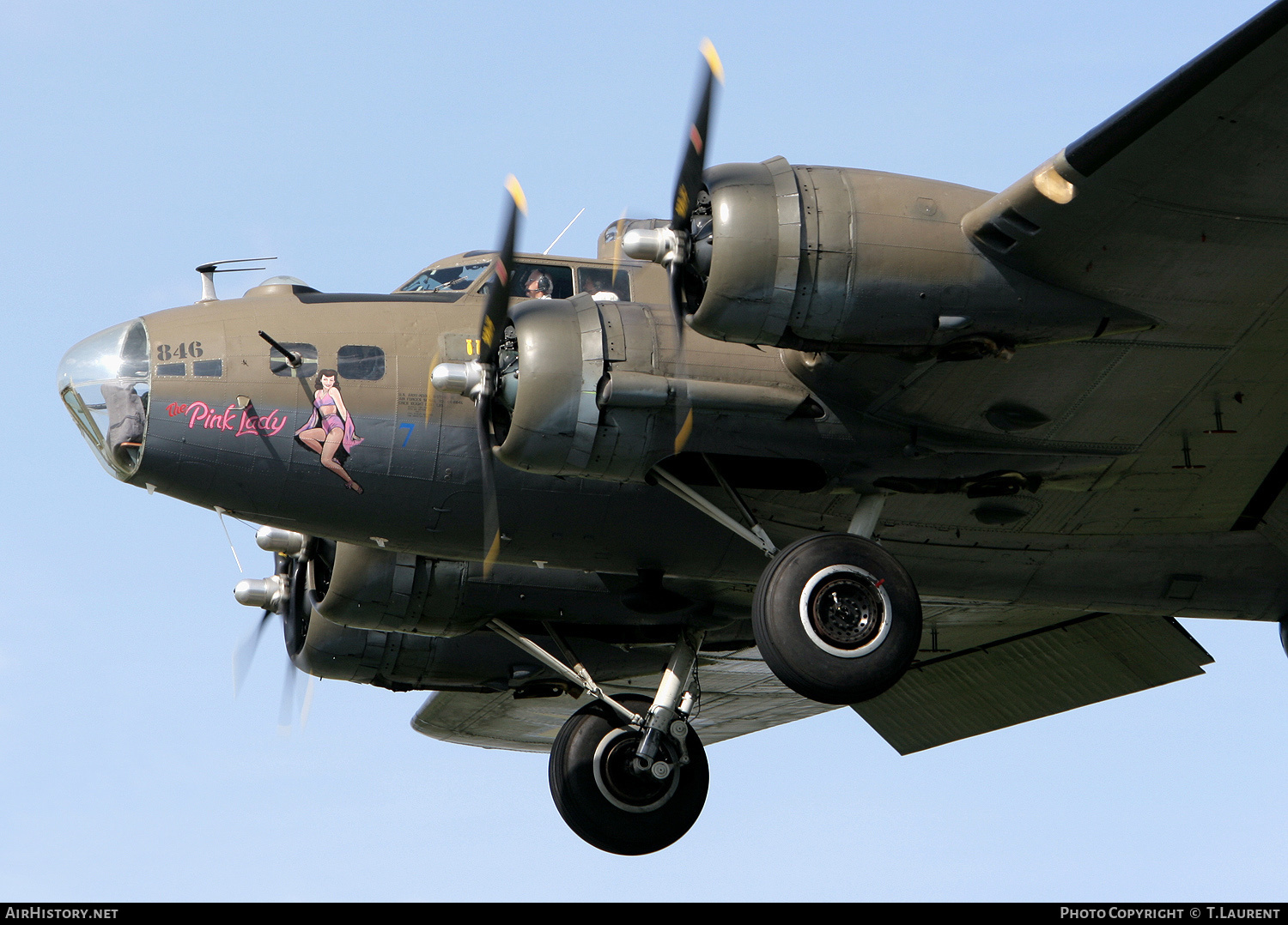 Aircraft Photo of F-AZDX / 48846 | Boeing B-17G Flying Fortress | USA - Air Force | AirHistory.net #211997