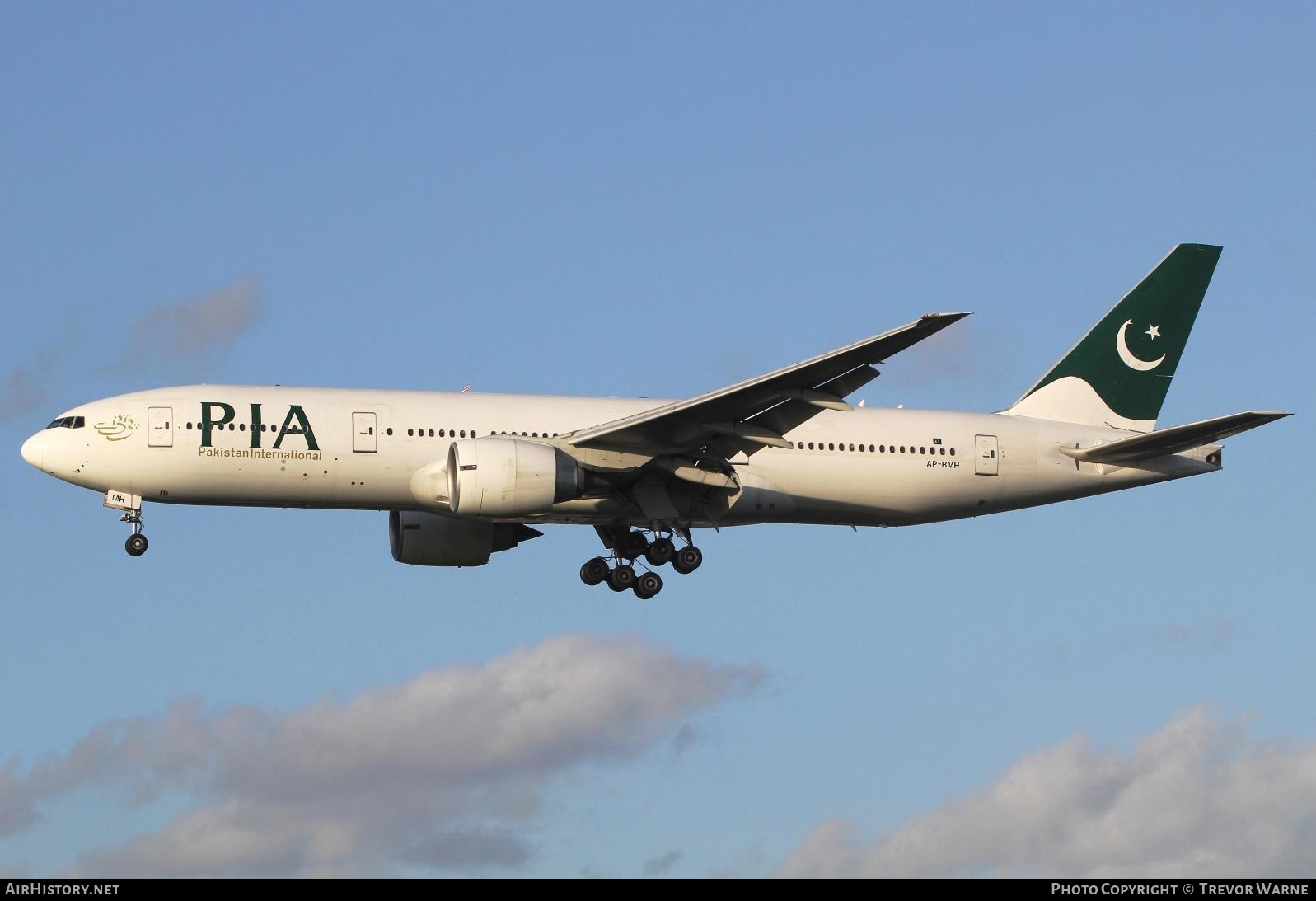 Aircraft Photo of AP-BMH | Boeing 777-2Q8/ER | Pakistan International Airlines - PIA | AirHistory.net #212000