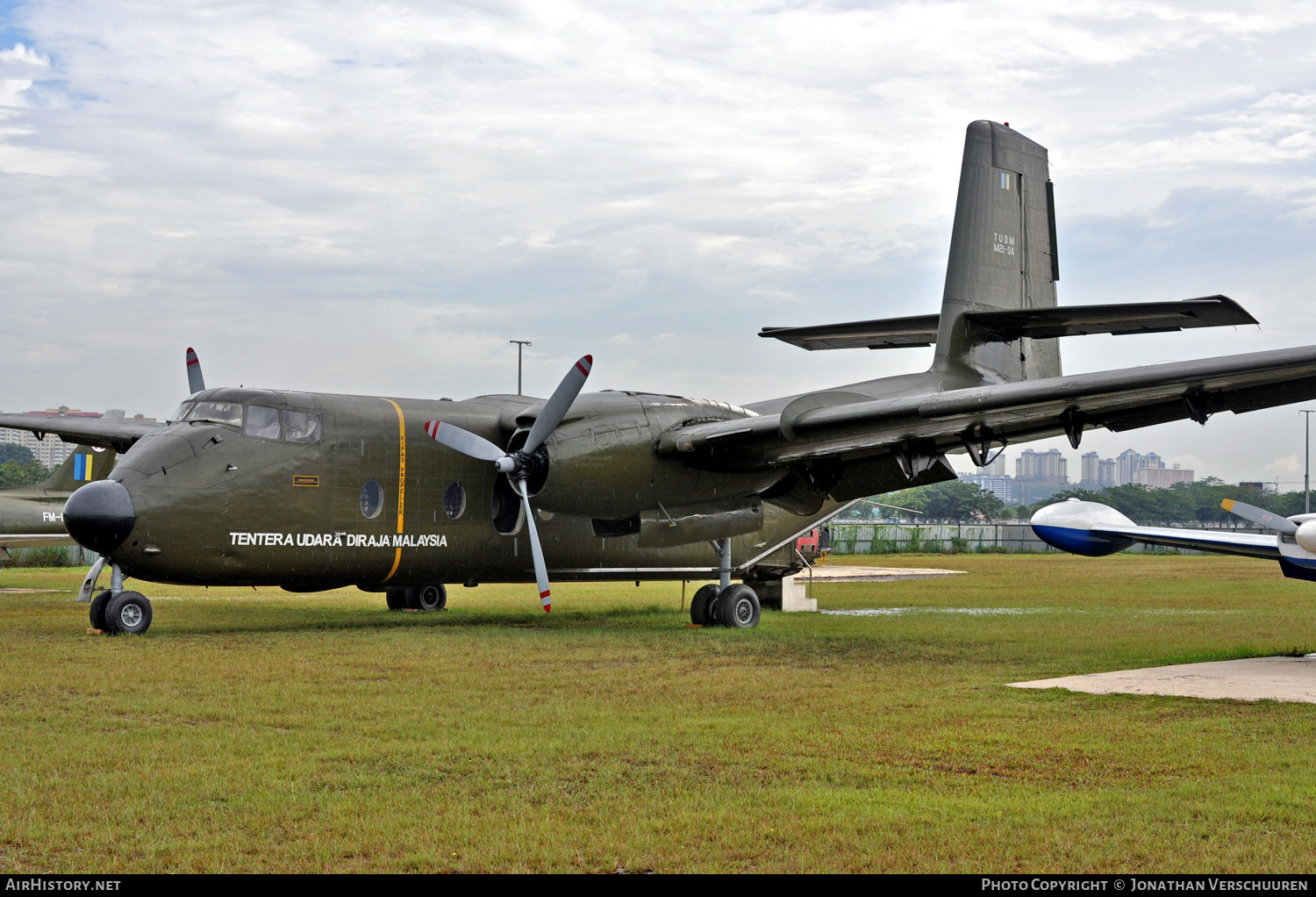 Aircraft Photo of M21-04 | De Havilland Canada DHC-4A Caribou | Malaysia - Air Force | AirHistory.net #212183