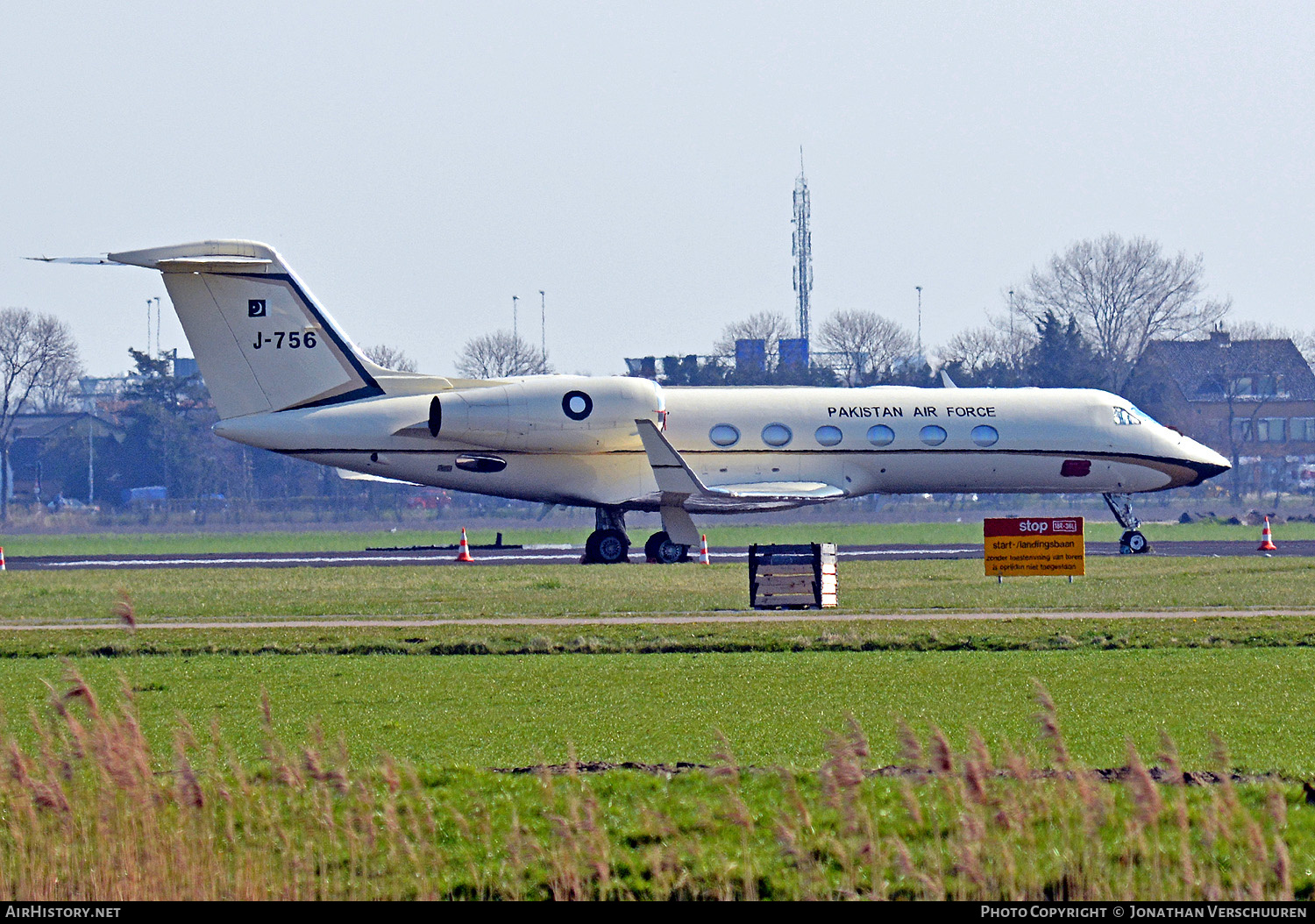 Aircraft Photo of J-756 | Gulfstream Aerospace G-IV-X Gulfstream G450 | Pakistan - Air Force | AirHistory.net #212184