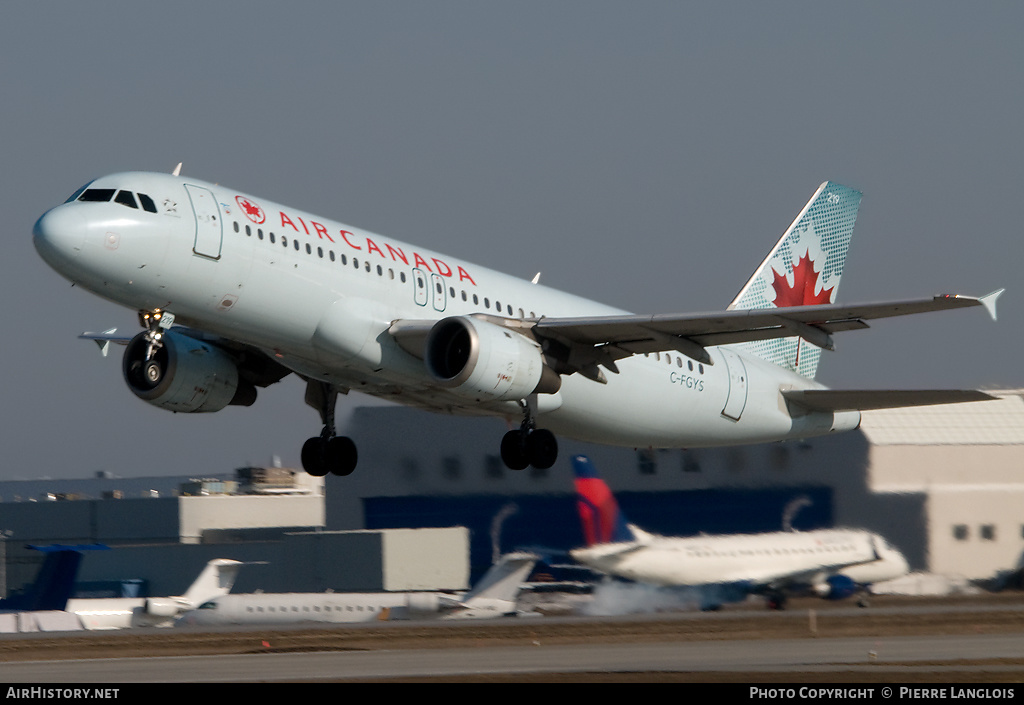 Aircraft Photo of C-FGYS | Airbus A320-211 | Air Canada | AirHistory.net #212197