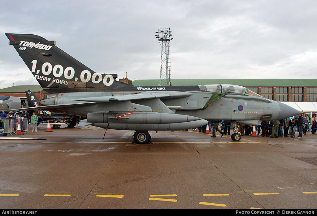 Aircraft Photo of ZA547 | Panavia Tornado GR4 | UK - Air Force | AirHistory.net #212299