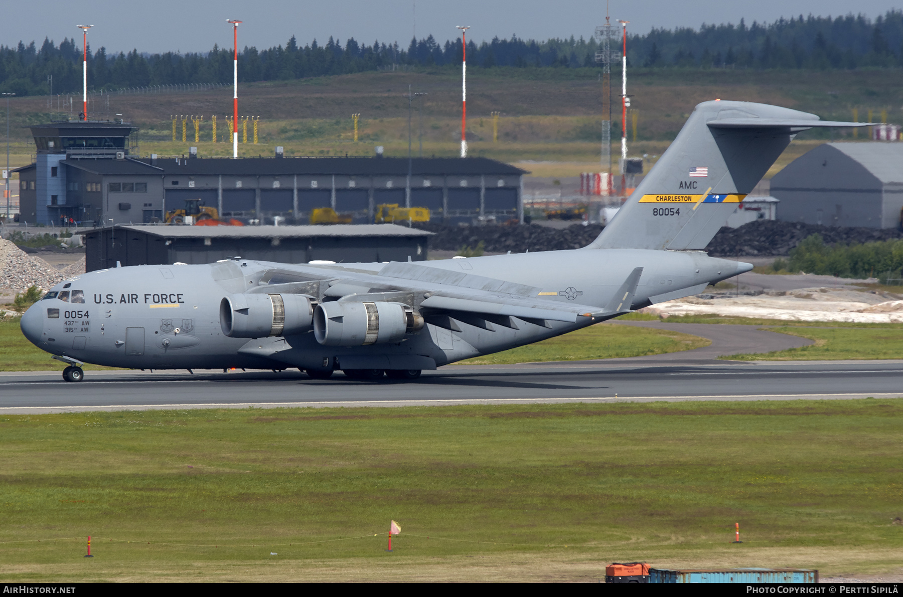 Aircraft Photo of 98-0054 / 80054 | Boeing C-17A Globemaster III | USA - Air Force | AirHistory.net #212381
