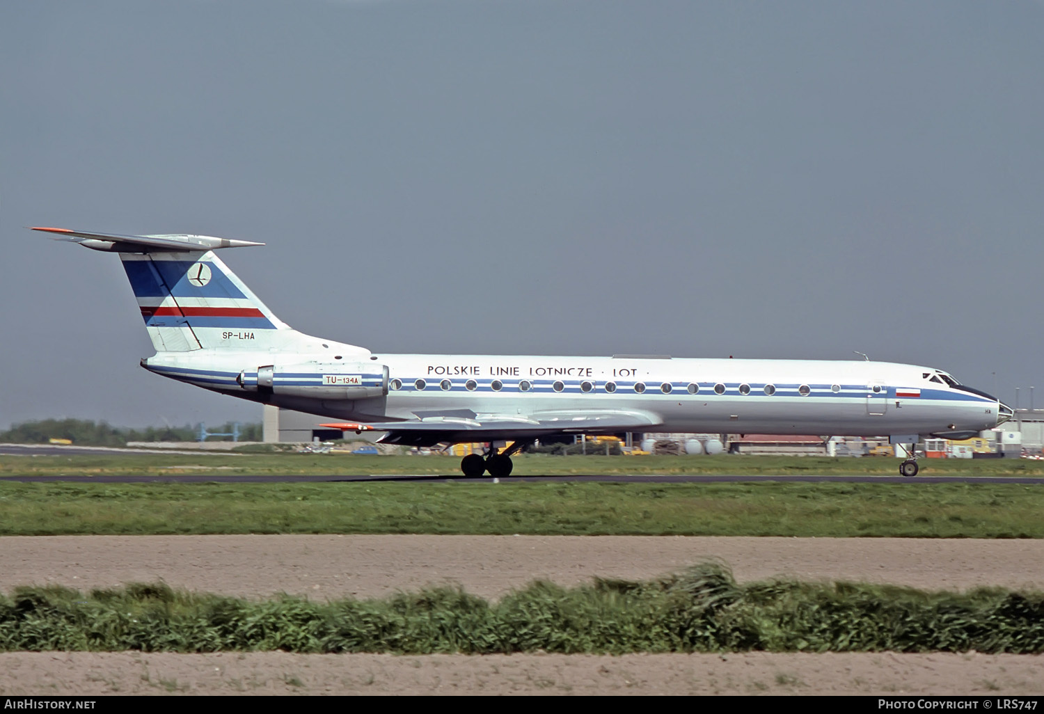 Aircraft Photo of SP-LHA | Tupolev Tu-134A | LOT Polish Airlines - Polskie Linie Lotnicze | AirHistory.net #212387