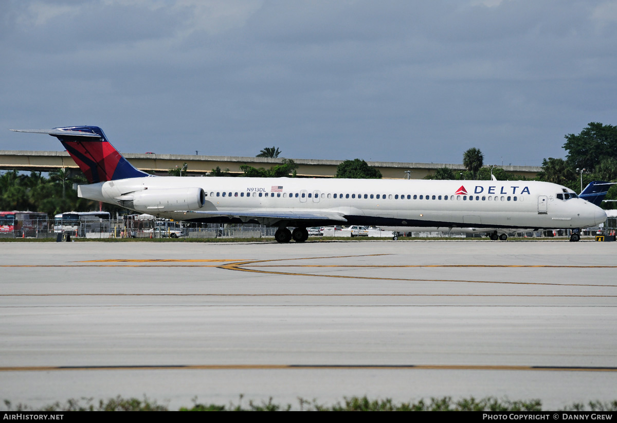 Aircraft Photo of N913DL | McDonnell Douglas MD-88 | Delta Air Lines | AirHistory.net #212388