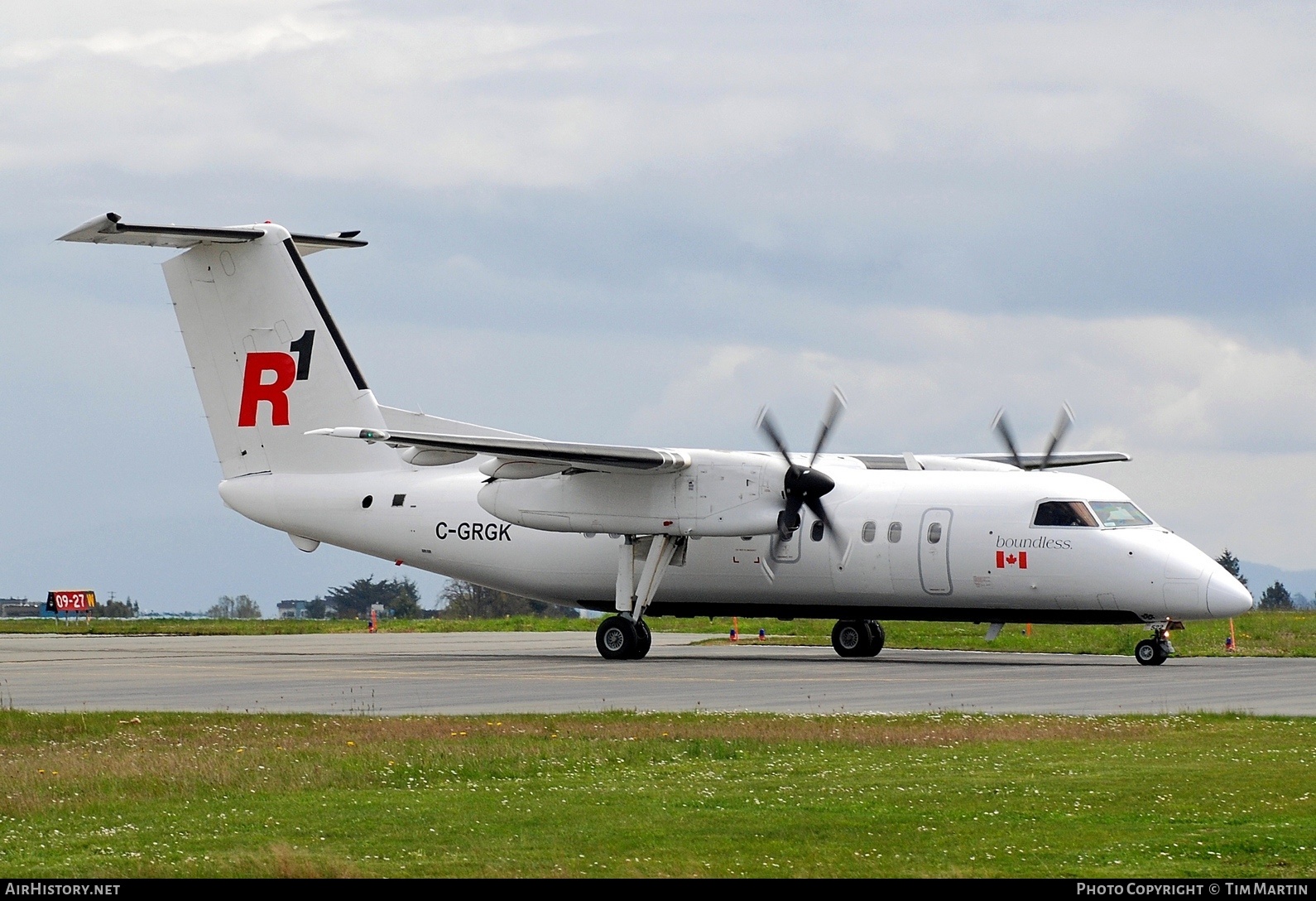 Aircraft Photo of C-GRGK | Bombardier DHC-8-202Q Dash 8 | R1 Airlines | AirHistory.net #212522