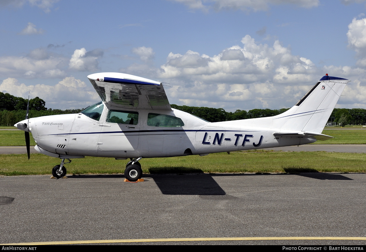 Aircraft Photo of LN-TFJ | Cessna T210N Turbo Centurion II | AirHistory.net #212523