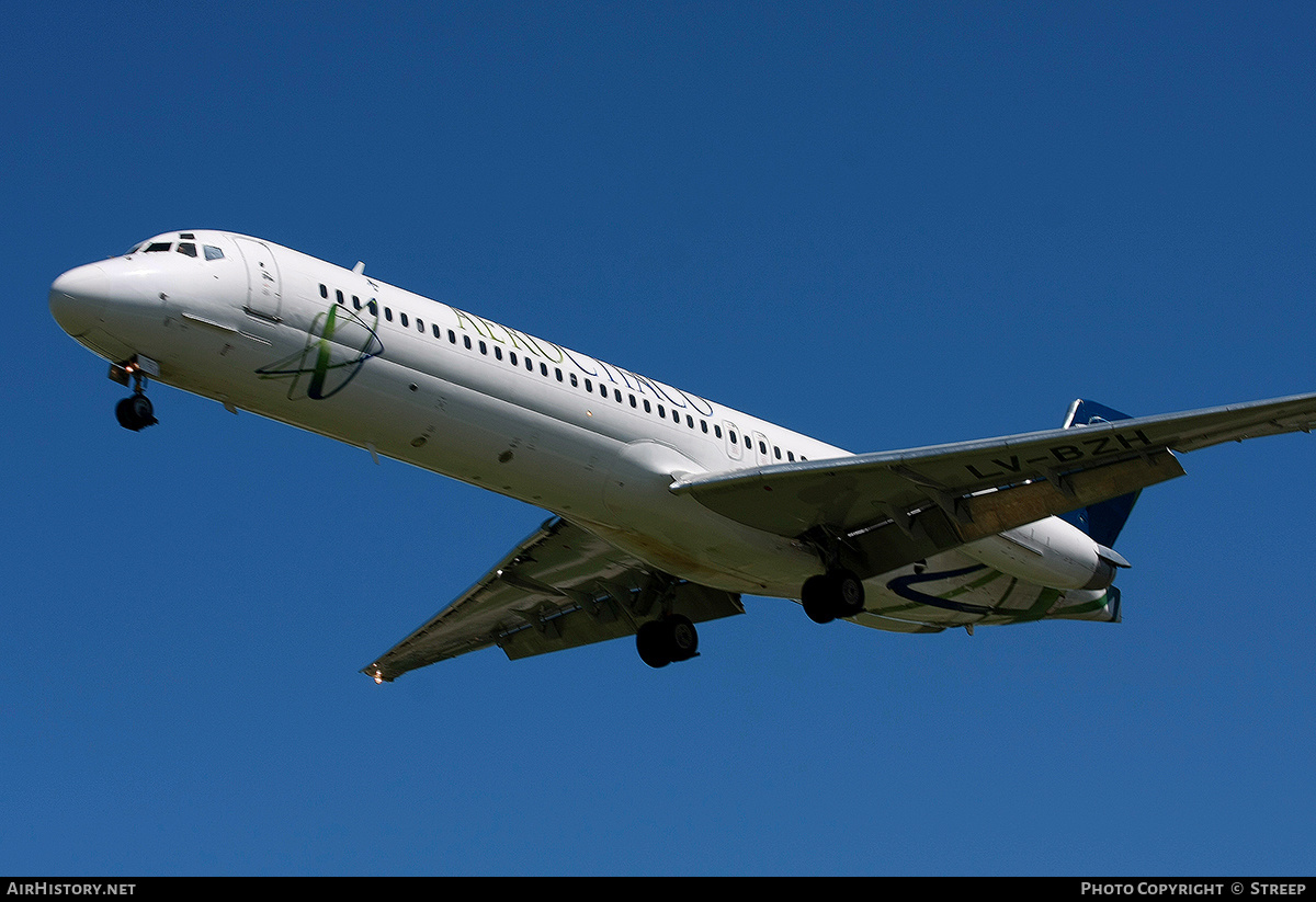 Aircraft Photo of LV-BZH | McDonnell Douglas MD-87 (DC-9-87) | AeroChaco | AirHistory.net #212570