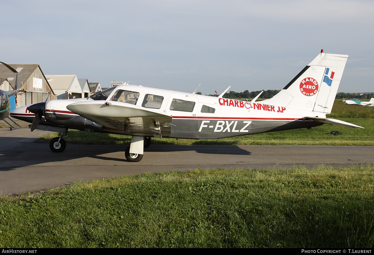 Aircraft Photo of F-BXLZ | Piper PA-34-200 Seneca | Handi Aero | AirHistory.net #212675