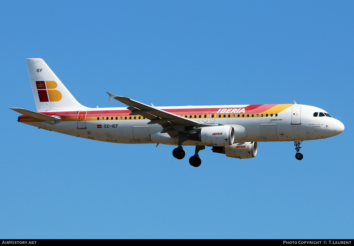 Aircraft Photo of EC-IEF | Airbus A320-214 | Iberia | AirHistory.net #212679