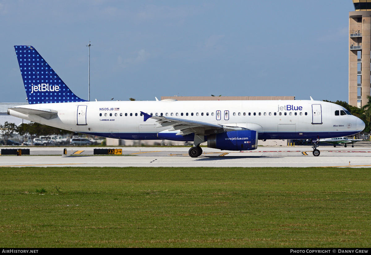 Aircraft Photo of N505JB | Airbus A320-232 | JetBlue Airways | AirHistory.net #212702