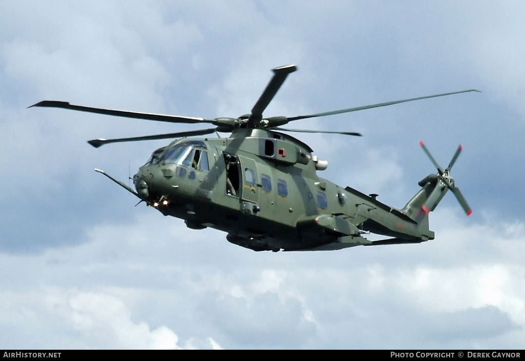 Aircraft Photo of ZJ131 | EHI EH101-411 Merlin HC3 | UK - Air Force | AirHistory.net #212815