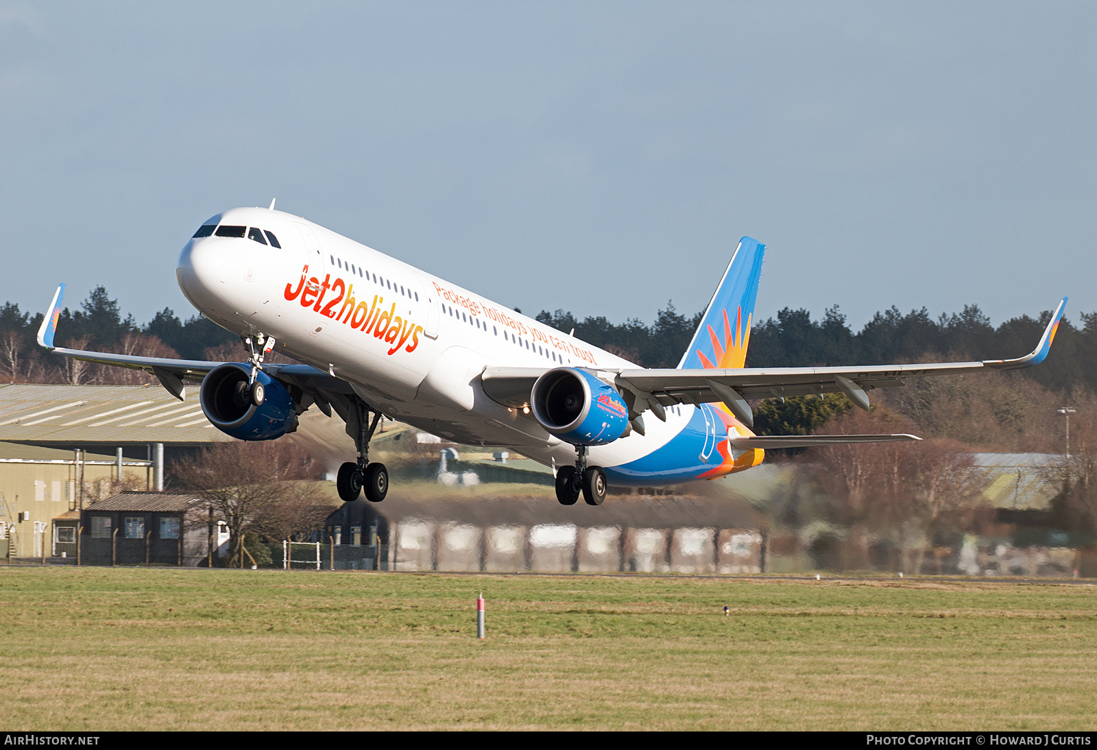 Aircraft Photo of G-HLYF | Airbus A321-211 | Jet2 Holidays | AirHistory.net #213048