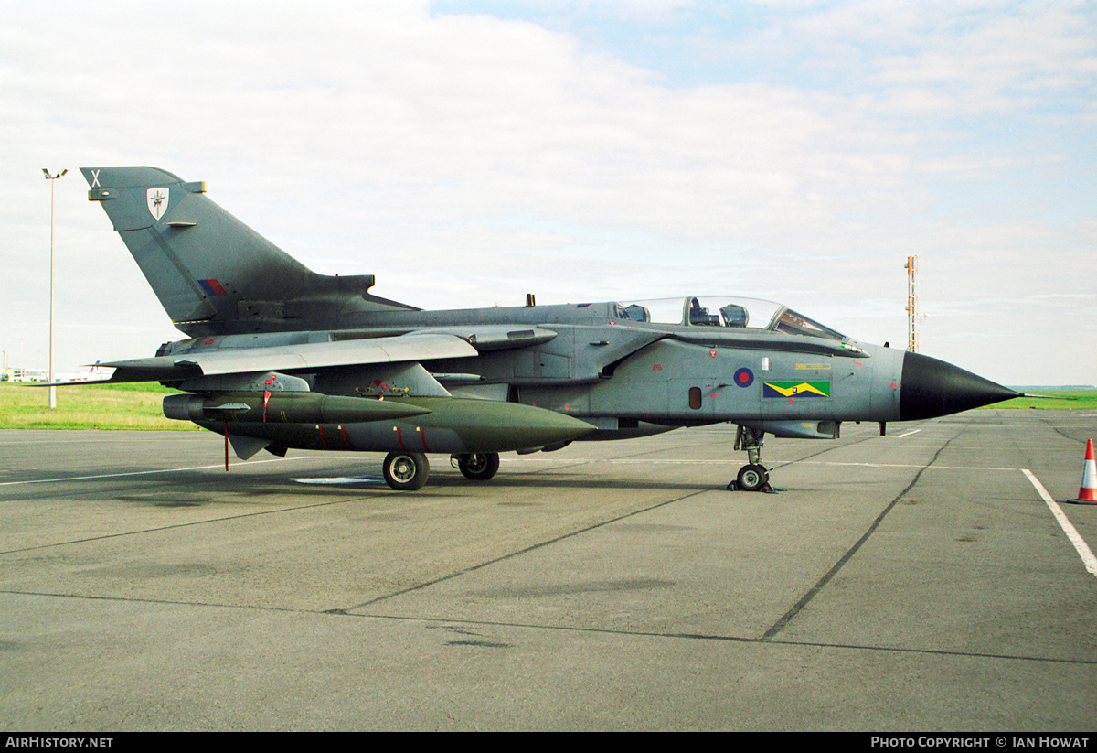 Aircraft Photo of ZE116 | Panavia Tornado GR4A | UK - Air Force | AirHistory.net #213089