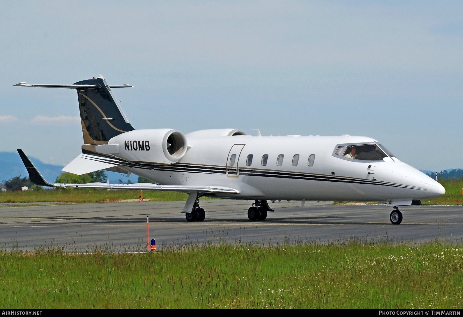 Aircraft Photo of N10MB | Learjet 60 | AirHistory.net #213111