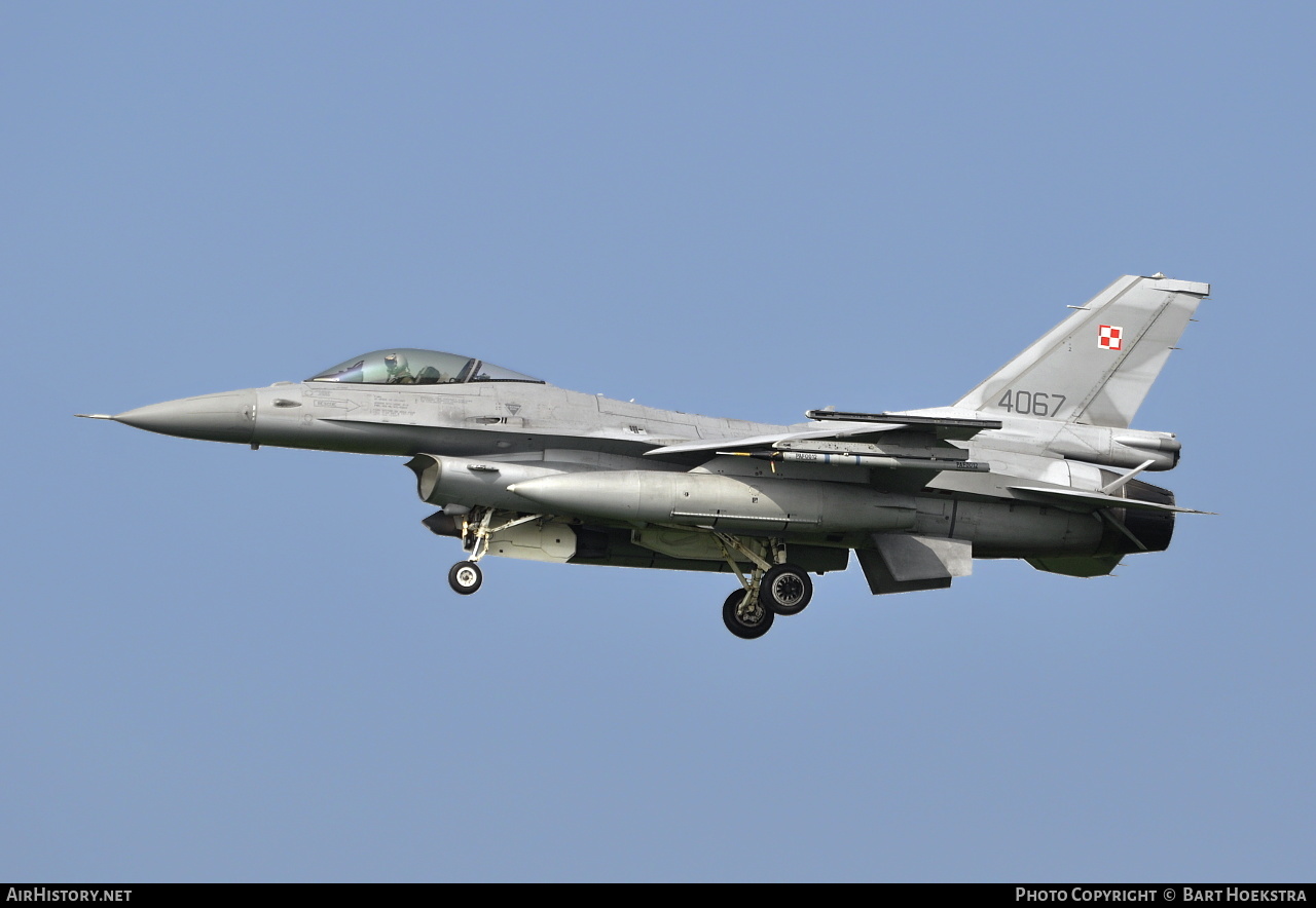 Aircraft Photo of 4067 | General Dynamics F-16C Fighting Falcon | Poland - Air Force | AirHistory.net #213136