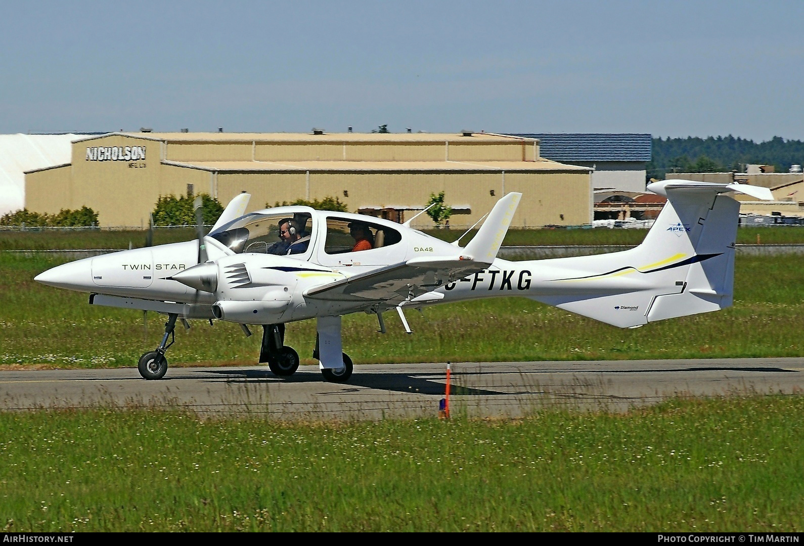 Aircraft Photo of C-FTKG | Diamond DA42 Twin Star | AirHistory.net #213143