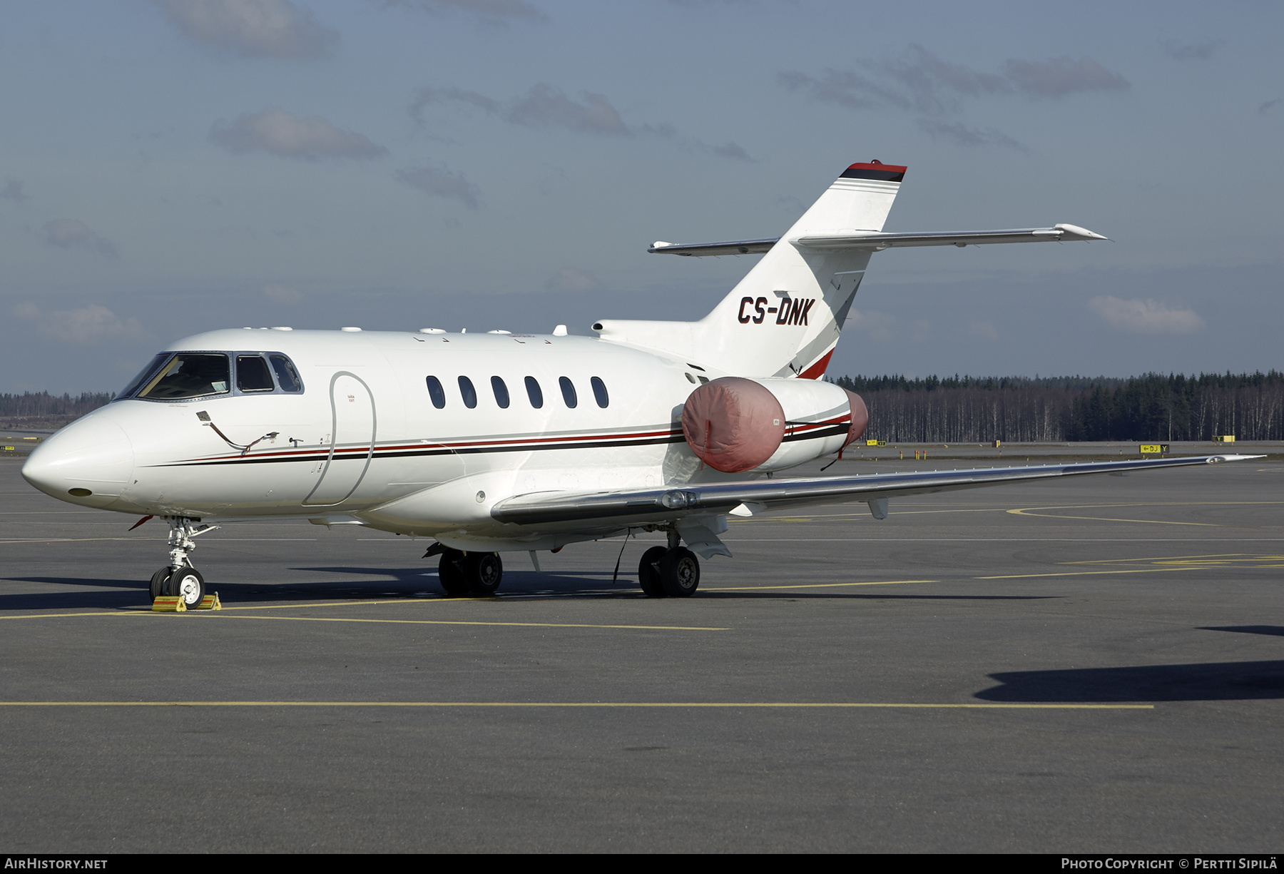 Aircraft Photo of CS-DNK | Raytheon Hawker 800XP | AirHistory.net #213315