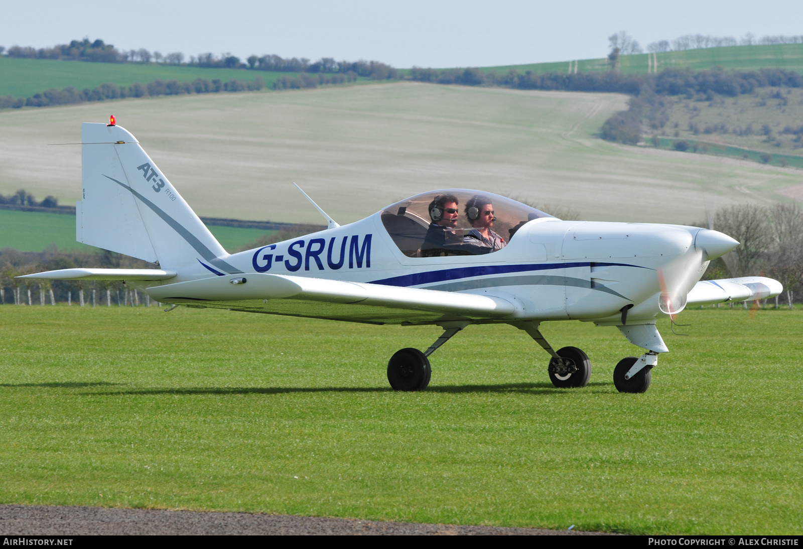 Aircraft Photo of G-SRUM | Aero AT-3 R100 | AirHistory.net #213319