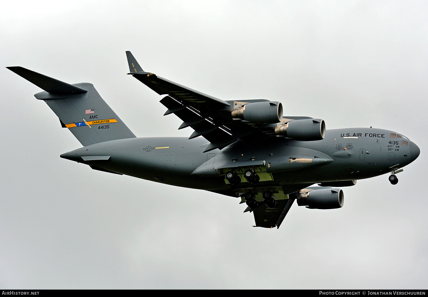 Aircraft Photo of 04-4135 / 44135 | Boeing C-17A Globemaster III | USA - Air Force | AirHistory.net #213378