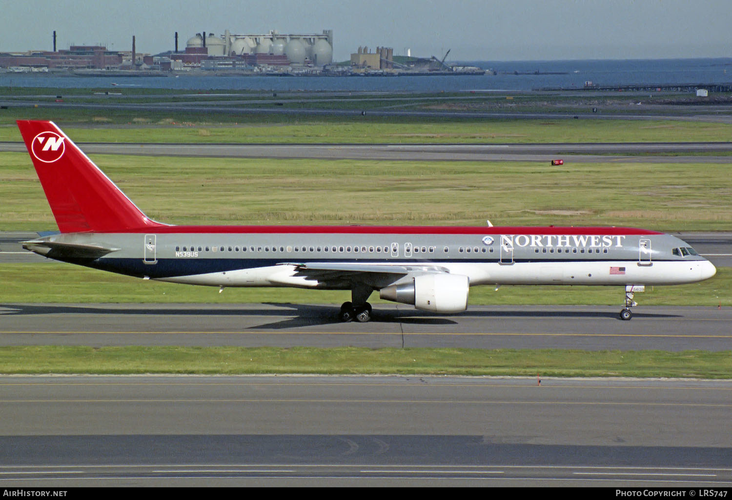 Aircraft Photo of N539US | Boeing 757-251 | Northwest Airlines | AirHistory.net #213390