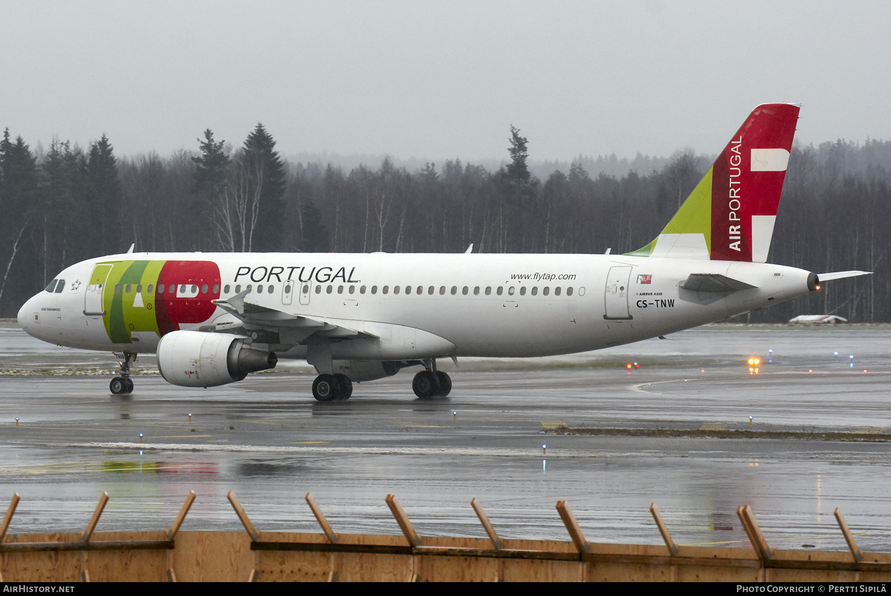 Aircraft Photo of CS-TNW | Airbus A320-214 | TAP Air Portugal | AirHistory.net #213398