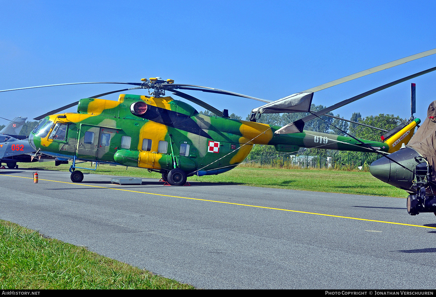 Aircraft Photo of 619 | Mil Mi-8RL | Poland - Air Force | AirHistory.net #213519