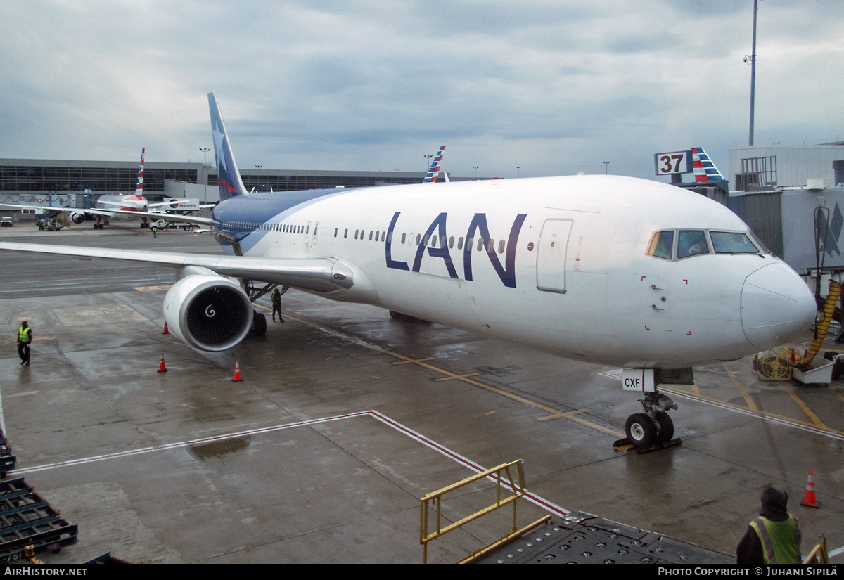 Aircraft Photo of CC-CXF | Boeing 767-316/ER | LAN Airlines - Línea Aérea Nacional | AirHistory.net #213568