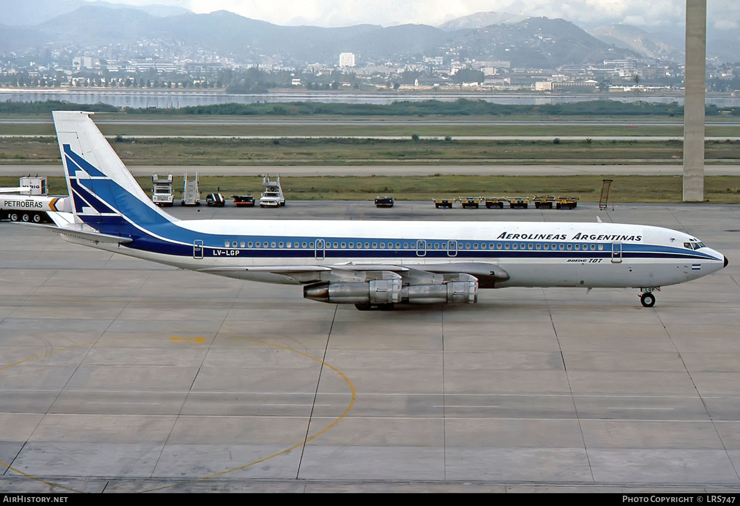 Aircraft Photo of LV-LGP | Boeing 707-372C | Aerolíneas Argentinas | AirHistory.net #213758