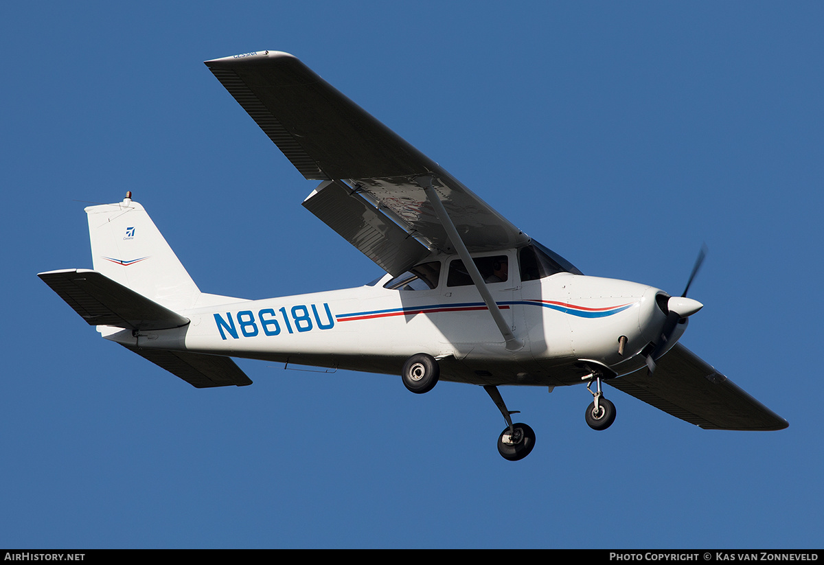 Aircraft Photo of N8618U | Cessna 172F Skyhawk | AirHistory.net #213818