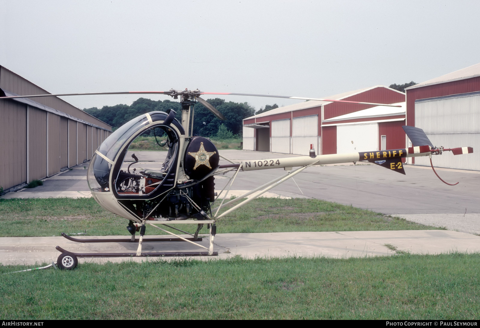 Aircraft Photo of N10224 | Hughes 269A | Sheriff Indiana | AirHistory.net #213970