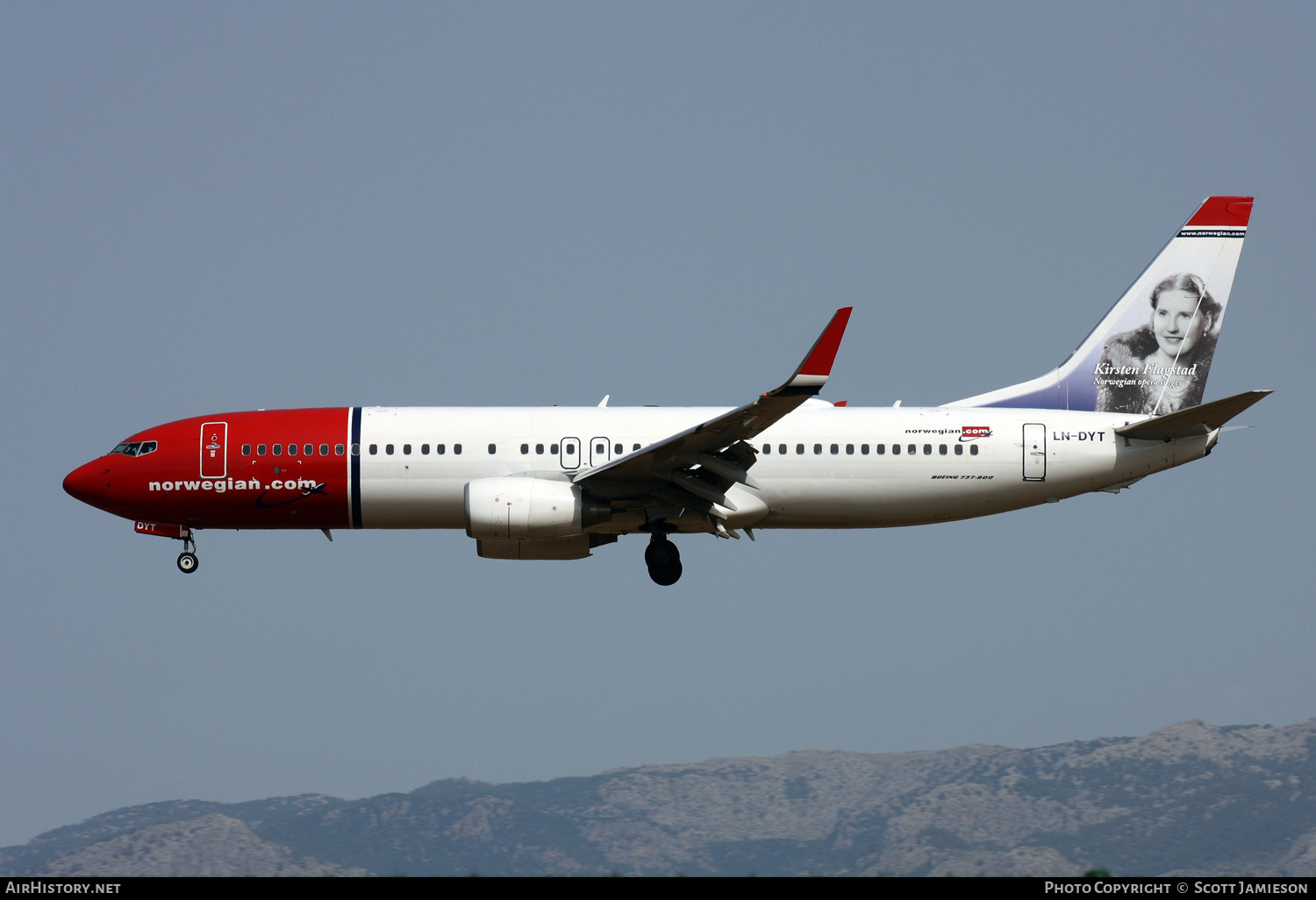 Aircraft Photo of LN-DYT | Boeing 737-8JP | Norwegian | AirHistory.net #213992