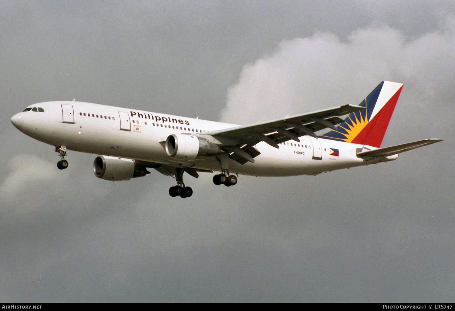 Aircraft Photo of F-OHPC | Airbus A300B4-203 | Philippine Airlines | AirHistory.net #214011